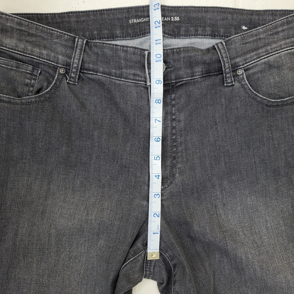 Chico’s jeans women's size 14 short black wash with fading straight leg stretch - Picture 5 of 11